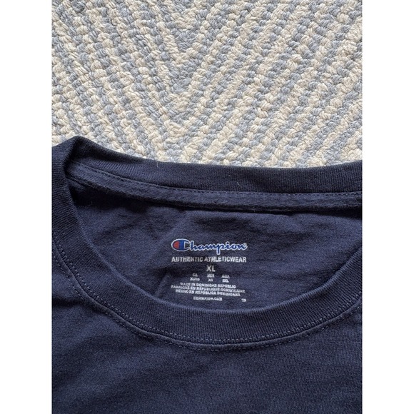 Champion‎ Kinsmen Brewing Husky Hops UCONN T-Shirt - Blue - XL - Picture 4 of 4